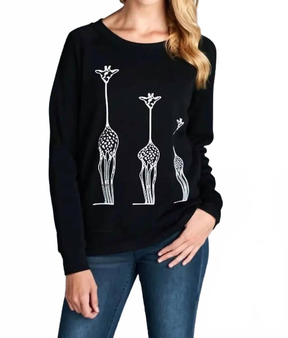 NEW LA SOUL giraffes long sleeve pullover in black